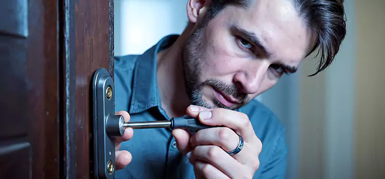 Eviction Locksmith East Massapequa