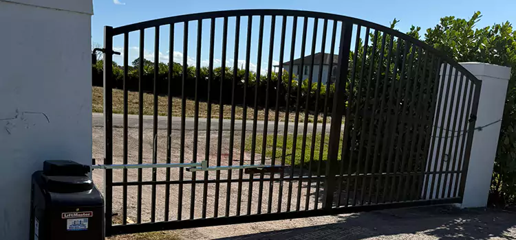 Driveway Fence Repair East Massapequa