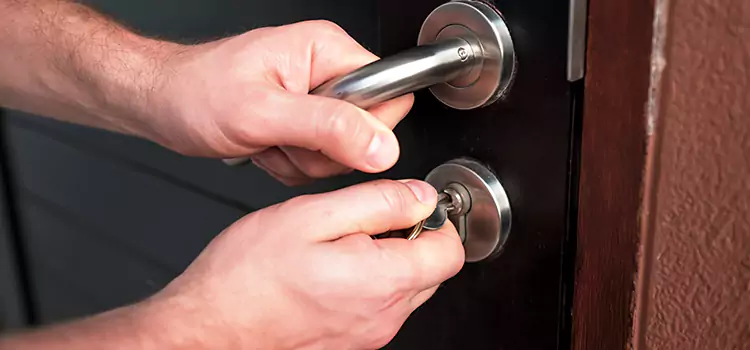 Door Closer Repair & Installation East Massapequa